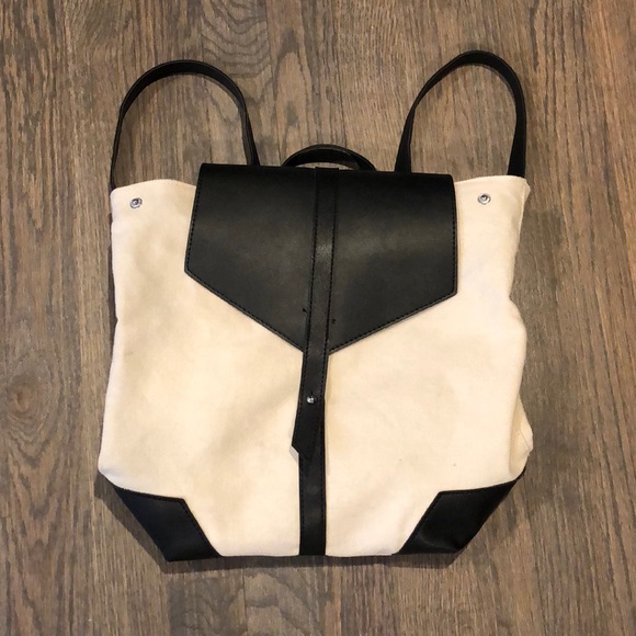 Deux Lux Handbags - Deux Lux Canvas Backpack
